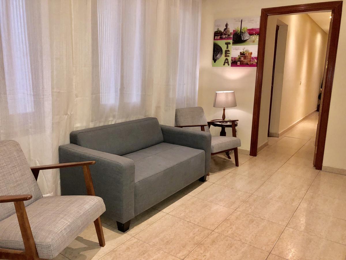 Hostal Arriaza Madrid Buitenkant foto
